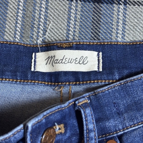 Madewell Cali demi boot jeans medium wash raw hem - Picture 2 of 12